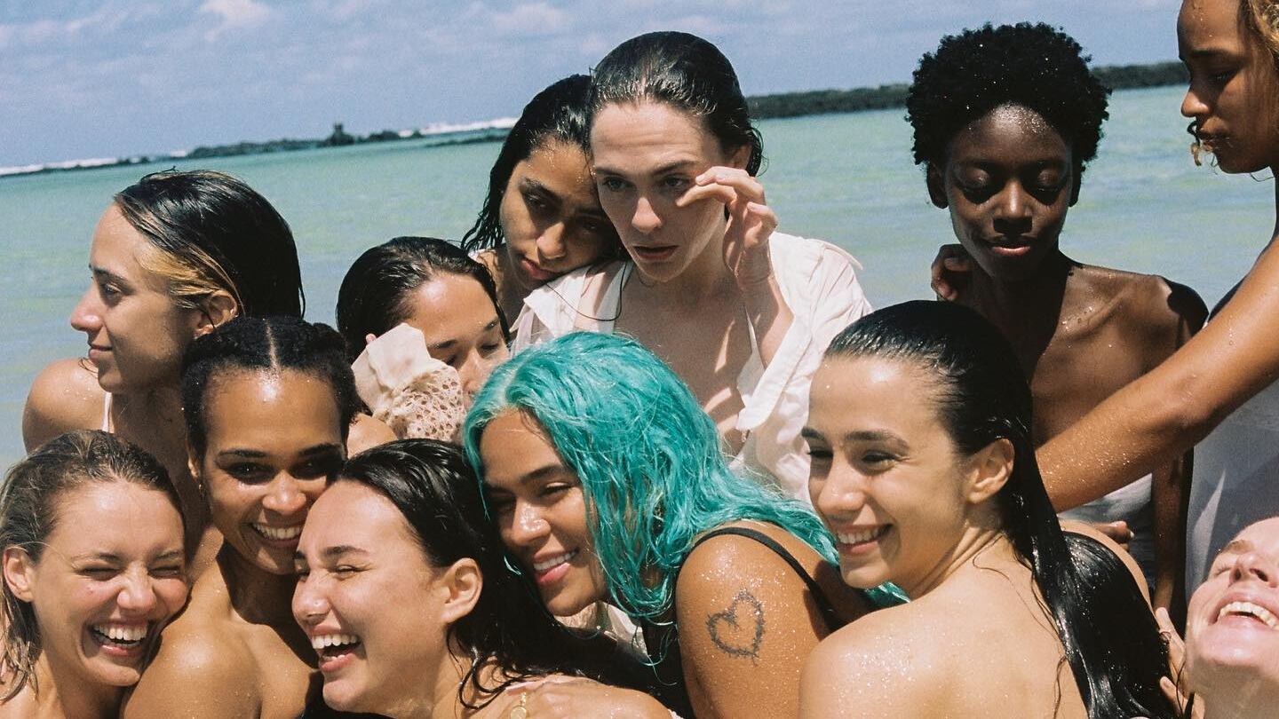 Karol G y su tema ‘PROVENZA’ se han convertido en un éxito indiscutible, pues desde su lanzamiento ha sobrepasado las cifras de reproducciones.