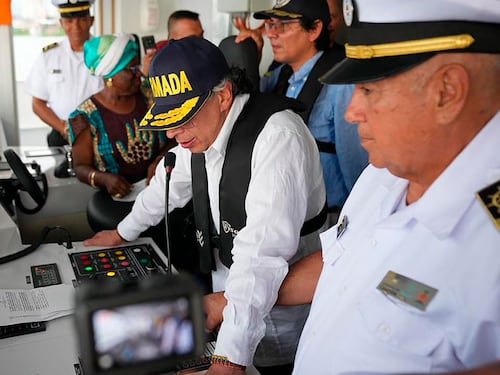 “Este barco es para salvar vidas”: Petro bautizó el buque hospital como ‘Benkos Biohó’