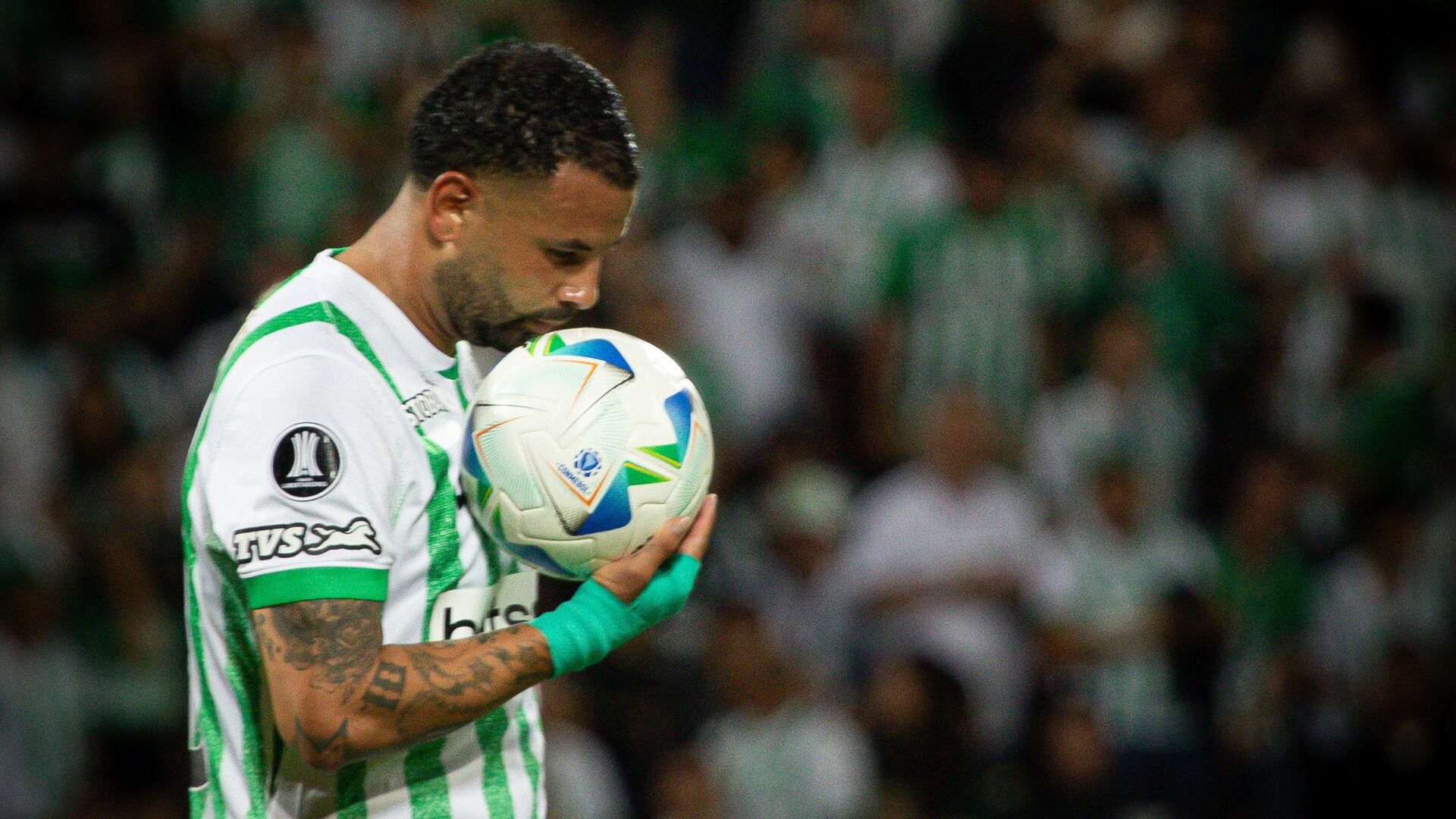 “Hubo ventaja”: Óscar Córdoba explicó el error de Edwin Cardona en el segundo penal errado