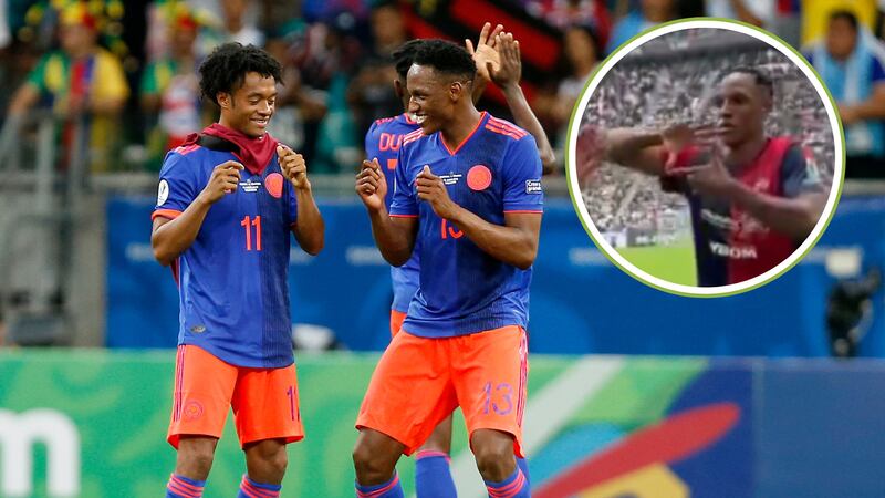 Yerry Mina no se olvidó de Cuadrado en la celebración del gol contra la Juventus y provocó a la hinchada