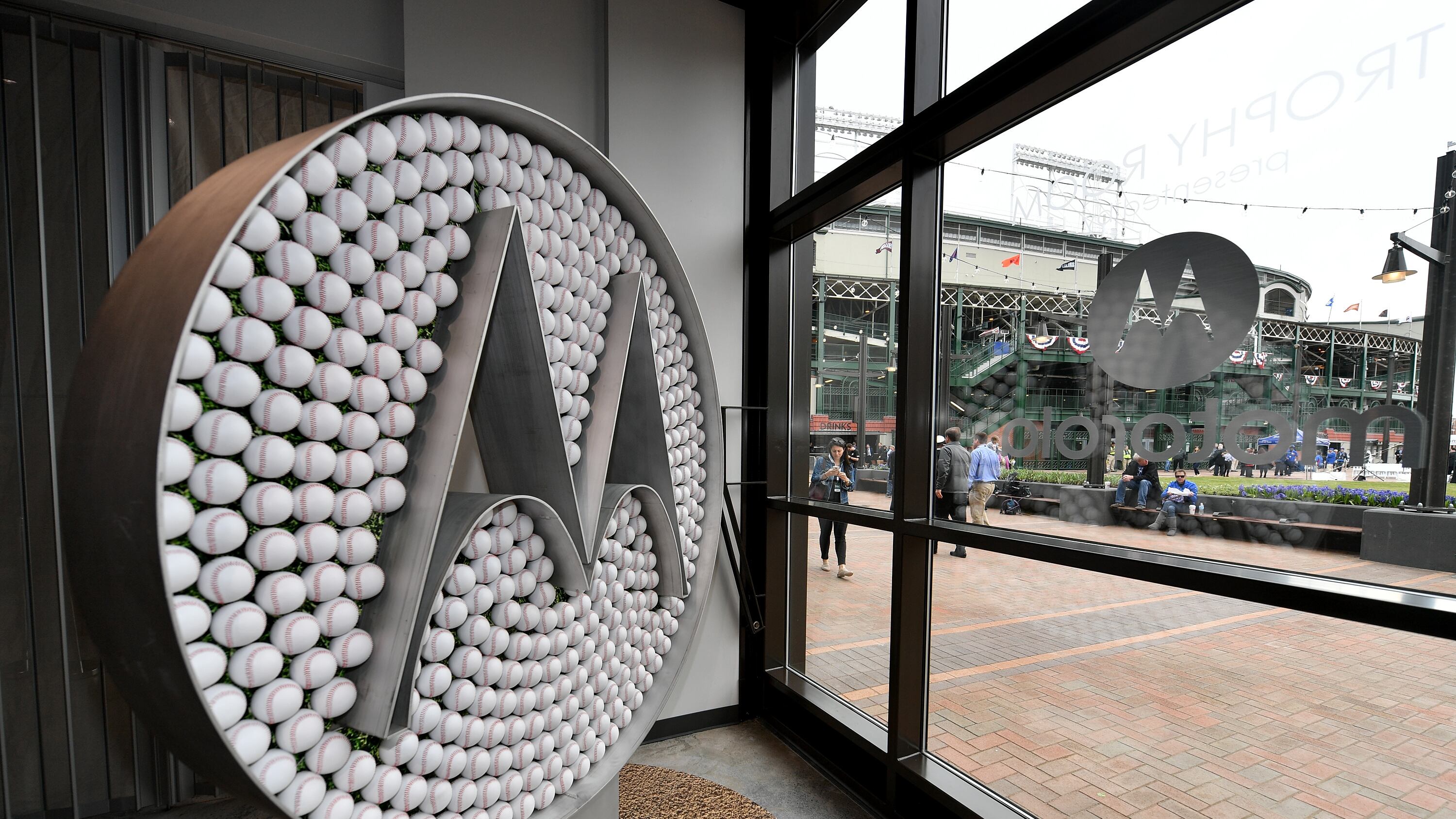 Demanda de Ericson a Motorola