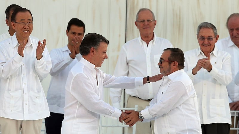 Las Farc no ha entregado gran parte del dinero y las propiedades pactadas en el Acuerdo de Paz, advierte Contraloría