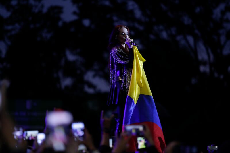 Epica, de Países Bajos, durante su presentación en Rock al Parque 2022.