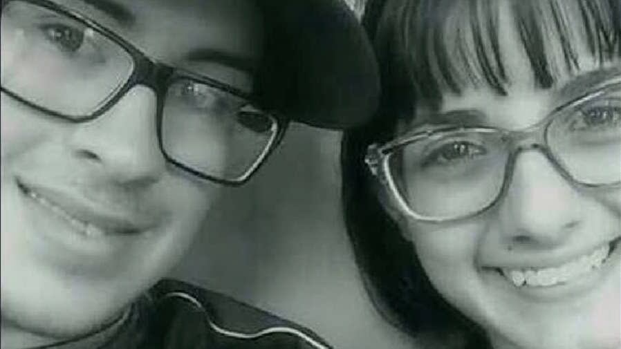 El cantante es demandado por su exnovia.