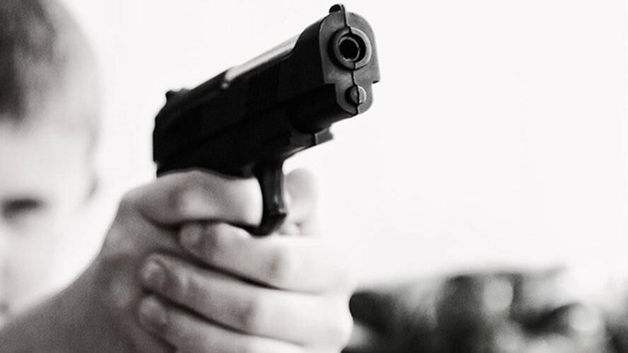 Ejecutaron al muchacho con un arma de fuego.