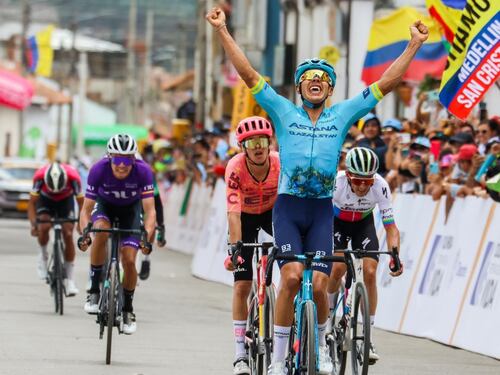 Harold Tejada también hizo respetar la casa, ganó la etapa 2 y es líder del Tour Colombia
