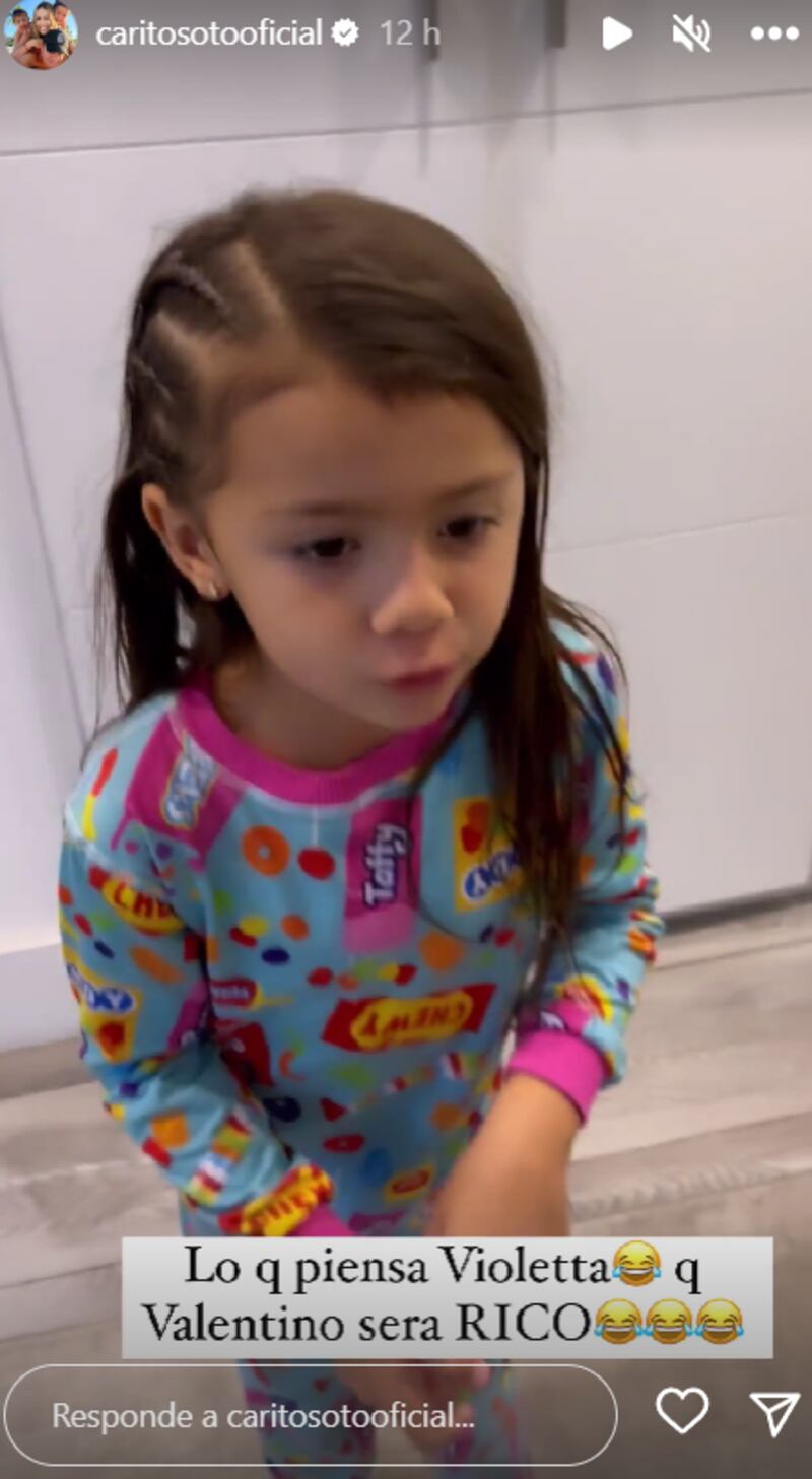 Violetta hija de Carolina Soto