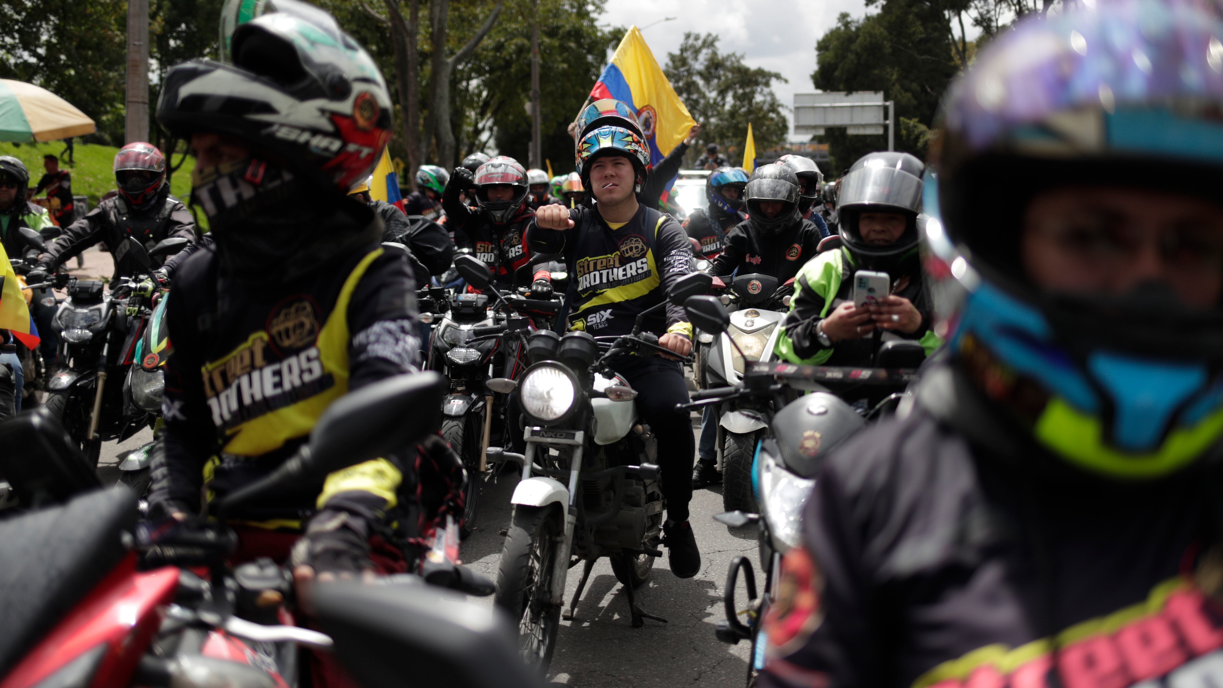 Motociclistas de Bogotá se manifiestan contra las dificultades para acceder al SOAT