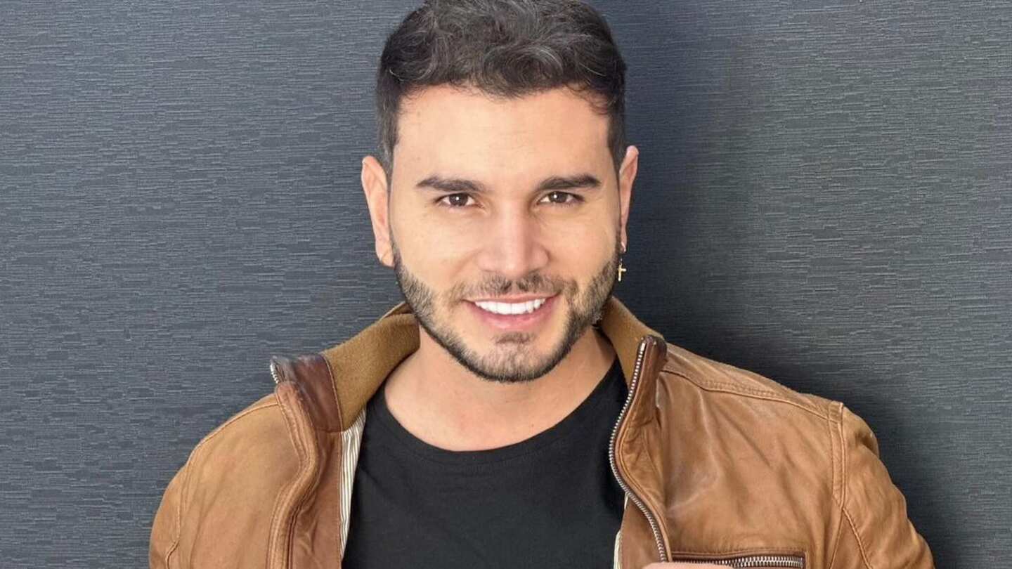 El actor Camilo Trujillo se convierte en el quinto participante 'La Casa de los Famosos Colombia' escogido por la votación del público.