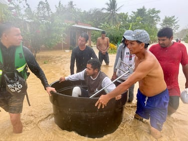 Necoclí bajo el agua