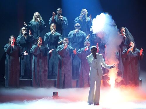 Masivo rechazo a ICE en los Grammy: Artistas alzaron su voz contra la violación de derechos hacia los. migrantes en EE.UU