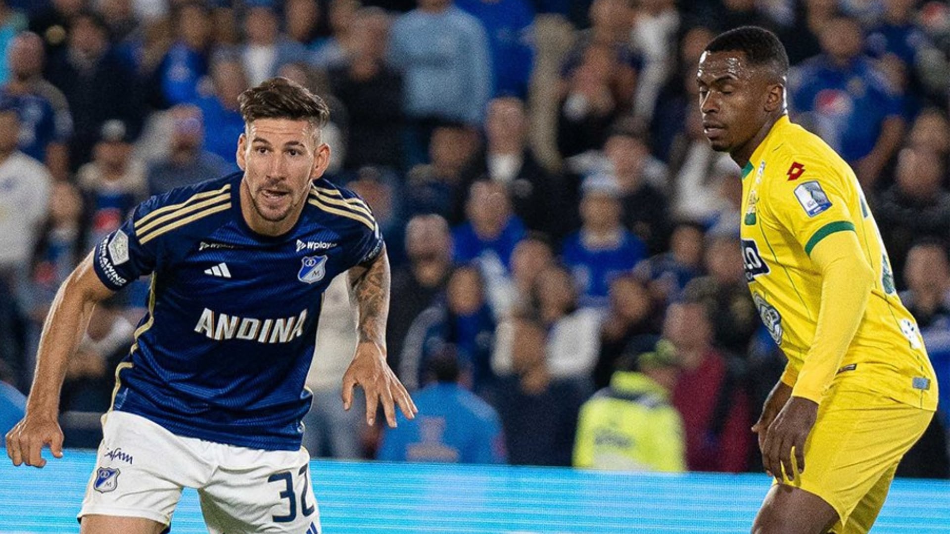 Hinchas de Millonarios piden sanción para jugador del Bucaramanga por su violento golpe