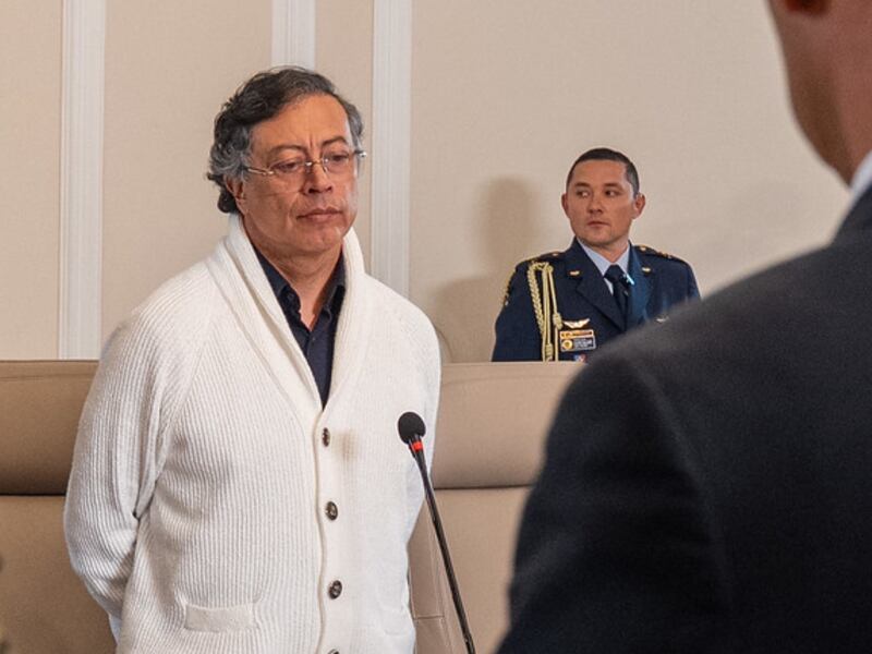“Ya cobran muertos en mi familia más cercana”: el duro señalamiento de Petro a la Fiscalía por reciente fallecimiento
