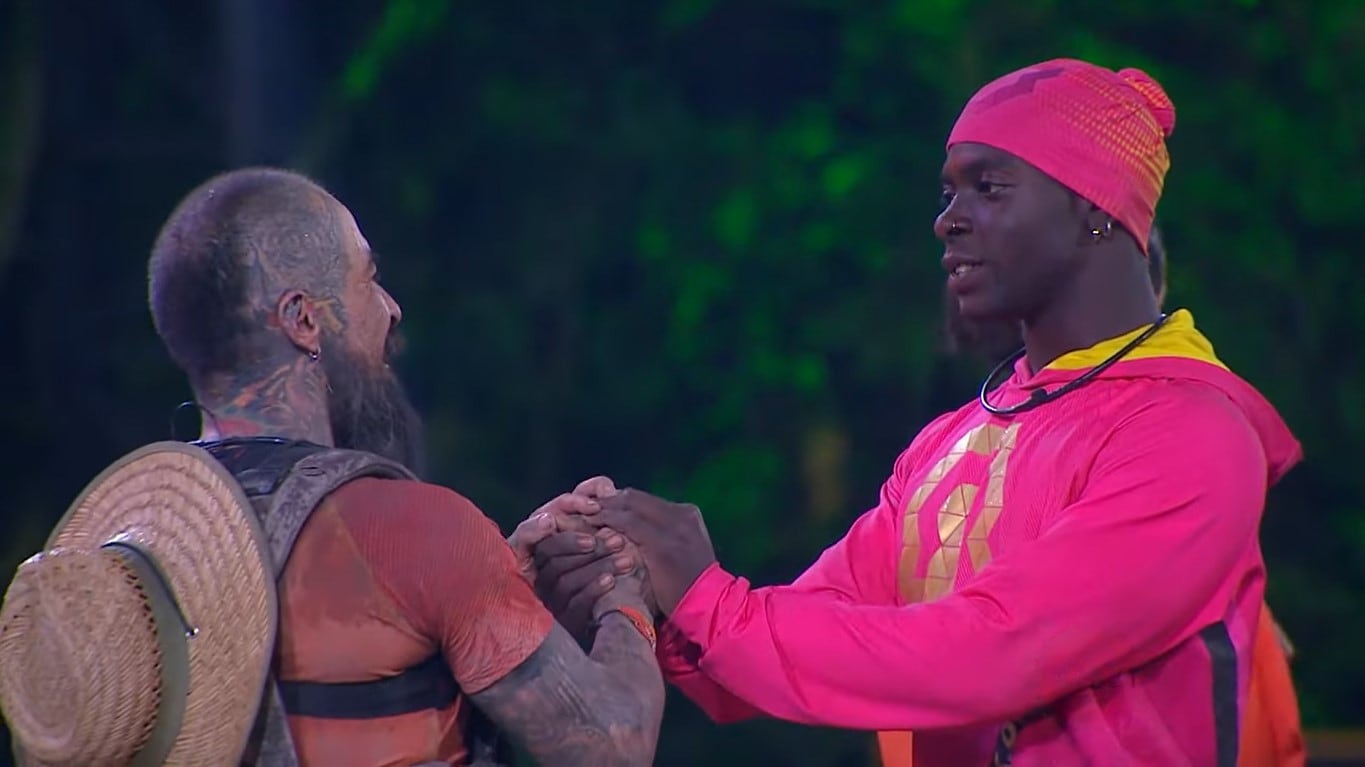 Alexander aprovechó su eliminación del ‘Desafío XX’ para contar su versión de lo que ocurría en Gamma con Glock, Natalia, Karoline y Anamar.