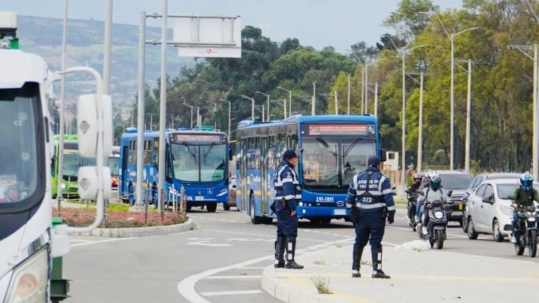 Plan éxodo y retorno en Bogotá del puente festivo 1, 2 y 3 de mayo: pico y placa regional.