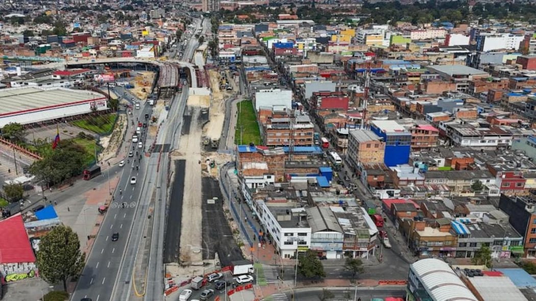 Alcalde Galán anunció que carriles paralelos a autopista Sur en Venecia, serán habilitados