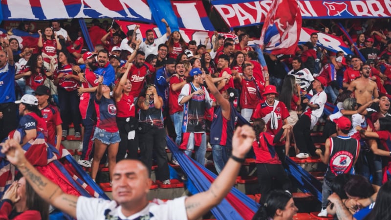 “Más que un regalo, es un agradecimiento”: El obsequio de los directivos del DIM a sus hinchas para “contentarse”