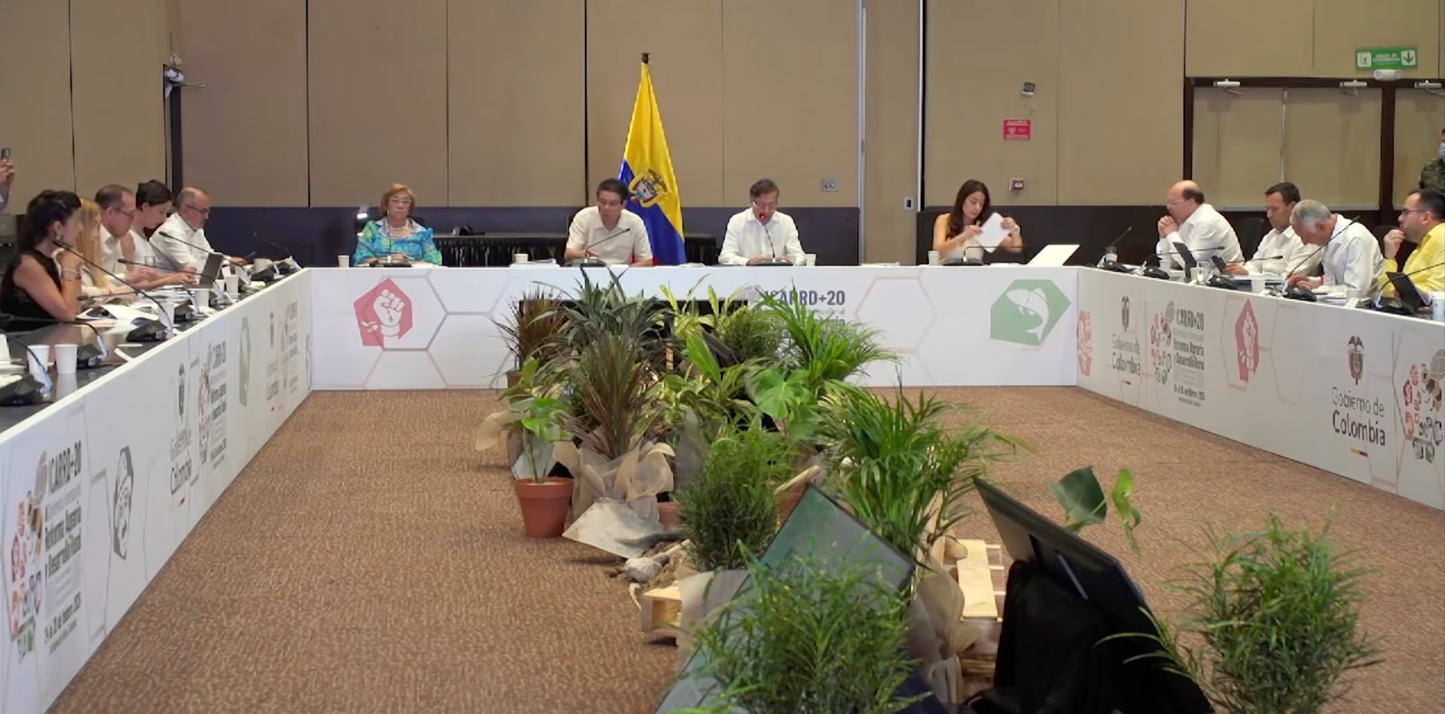 Bancos y mineras pagarían más: así será el nuevo impuesto para atender la emergencia climática