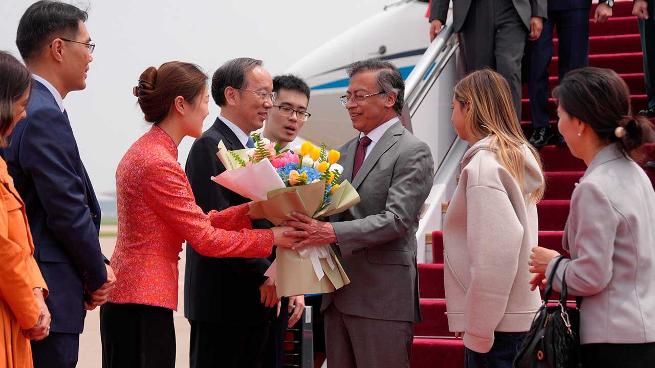 Foto de la visita oficial del presidente Gustavo Petro a la República Popular China.