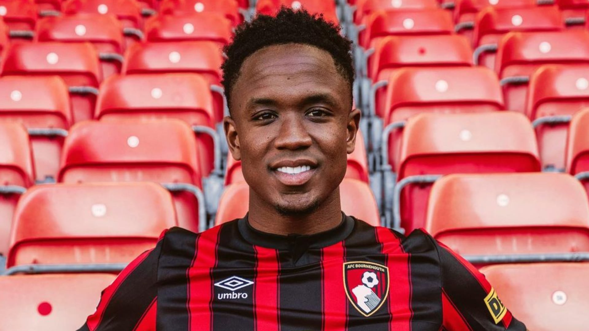 Luis Sinisterra recibió buenas noticias desde Inglaterra