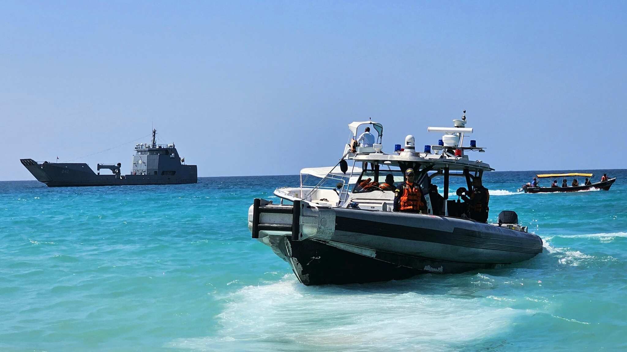 Turista italiano desaparece tras accidente en jet ski en el mar.