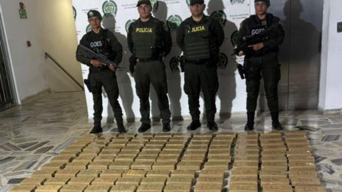 Policía del Valle realizó la incautación de 190 kilos de drogas en Buenaventura.