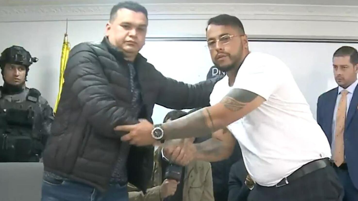 Foto líderes de bandas criminales ‘Los Costeños’ y ‘Los Pepes’ firmaron tregua en la paz de Petro.