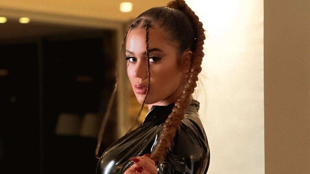 Cintia Cossio tiene una de las figuras más explosivas del mundo del espectáculo, pero esto no es garantía de sentirse bien con su cuerpo.