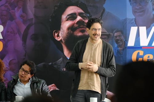 Iván Cepeda descarta llegada de funcionario mencionado en escándalo de ‘Papá Pitufo’ a su campaña: “no lo hemos considerado”