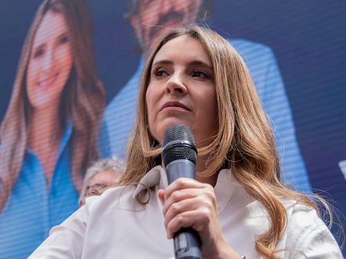 ¿Impunidad o paz urbana? Paloma Valencia denuncia “fines electorales” tras liberación de 23 cabecillas en el Valle de Aburrá