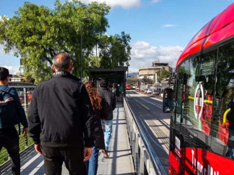 Movilidad en Bogotá a esta hora: reportan manifestaciones que afectan el tráfico y la operación de TransMilenio