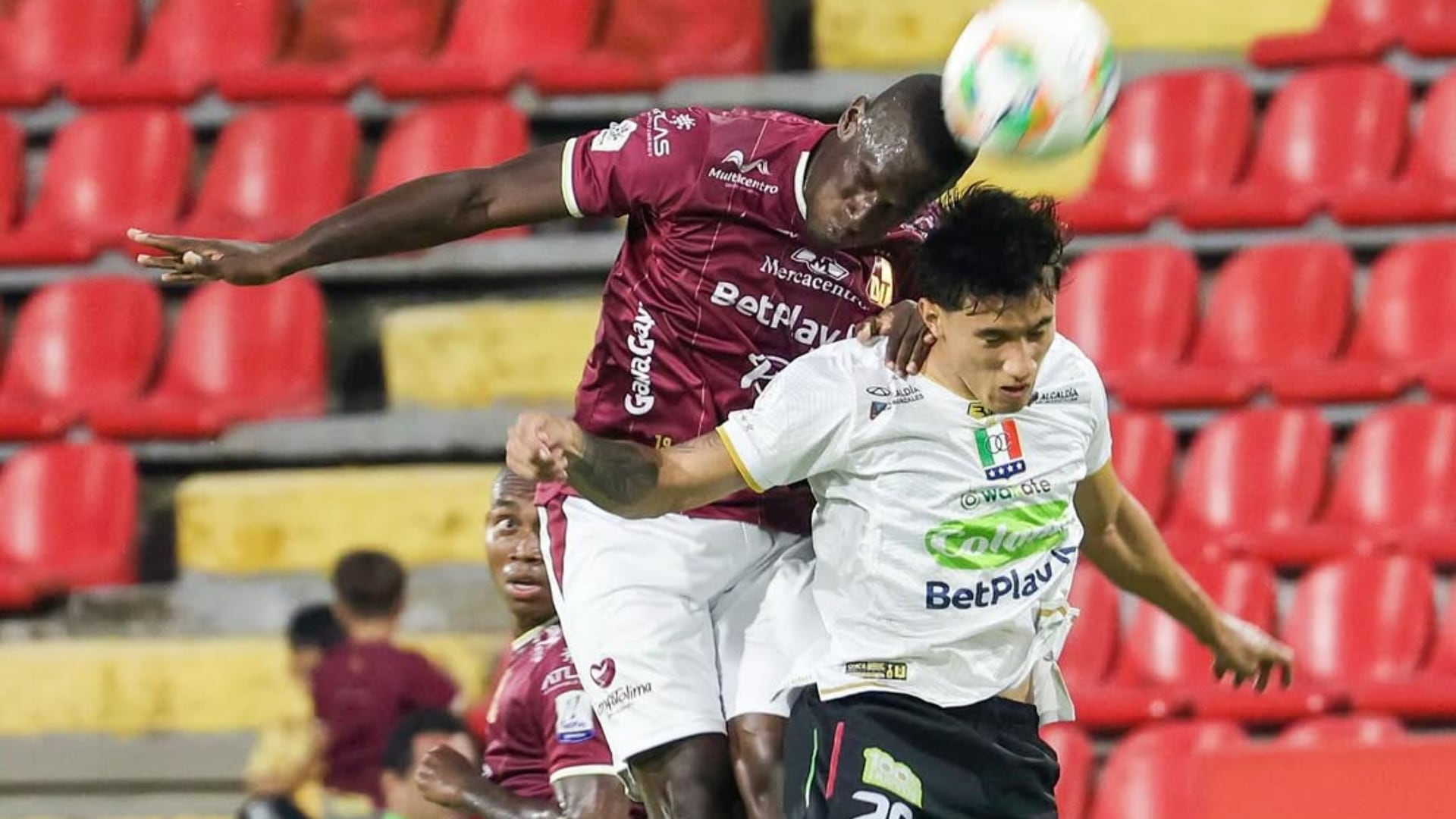 Once Caldas había pedido veedores y justamente se despidieron del FPC con polémica arbitral gigante