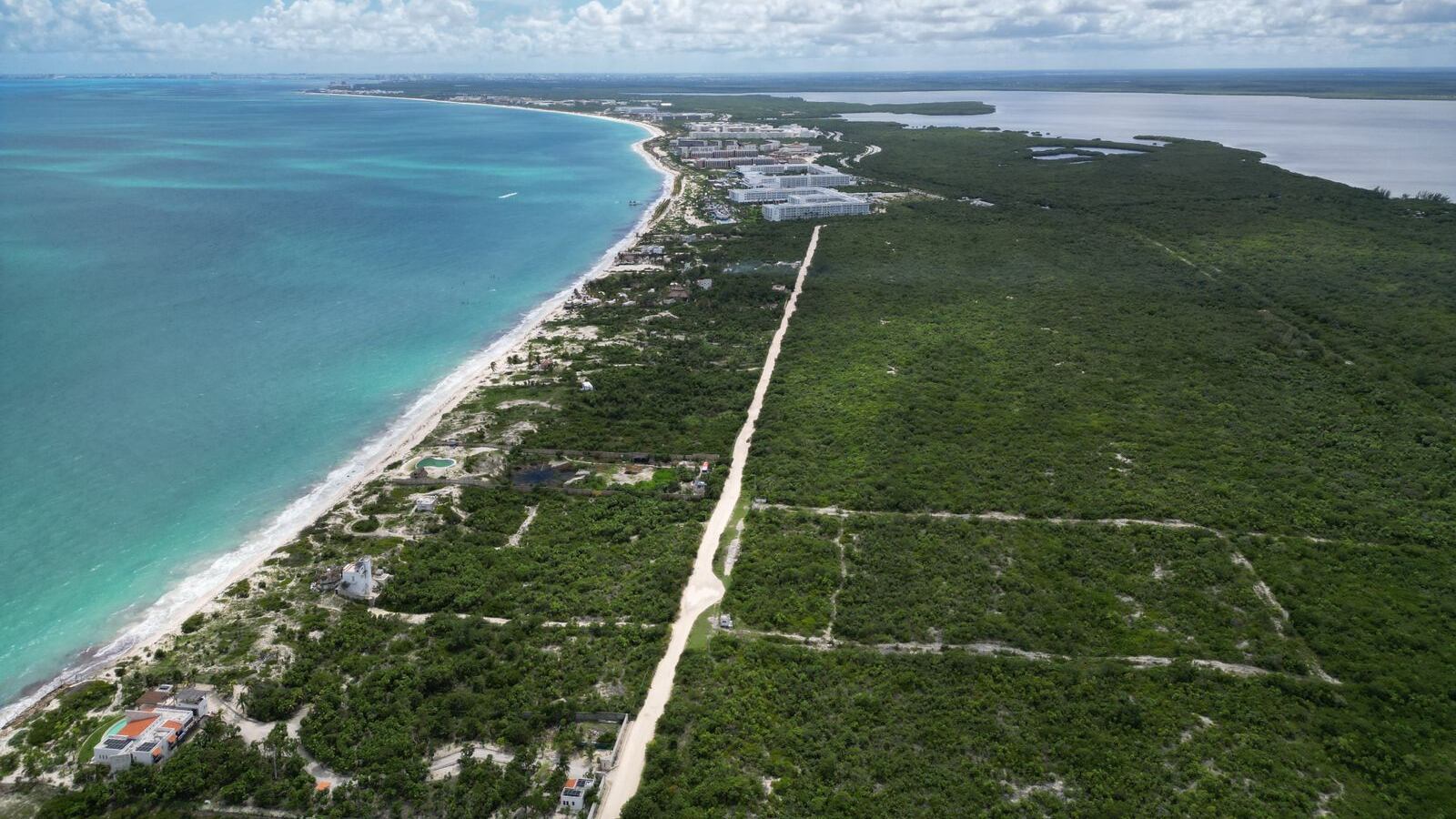 Bulevar Turístico de Cancún