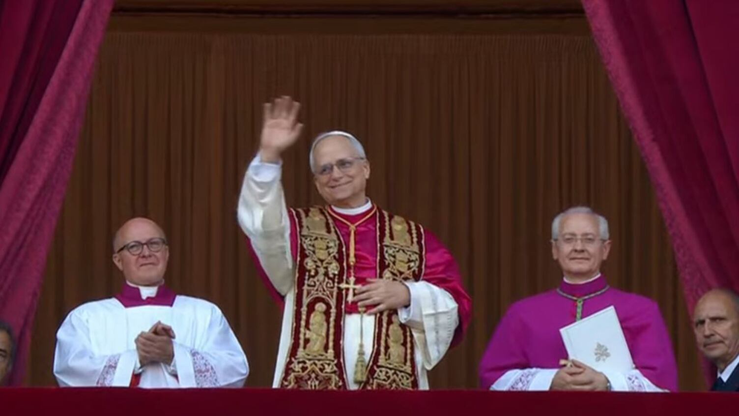 El cardenal Robert Prevost ha sido elegido como el nuevo papa y tomará el nombre de León XIV