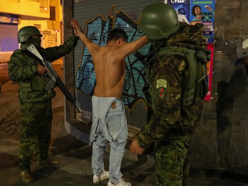 Detenidos en Ecuador superan las 1.500 personas tras seis días de “conflicto armado interno” y 158 fueron recluidos por “presunto terrorismo”