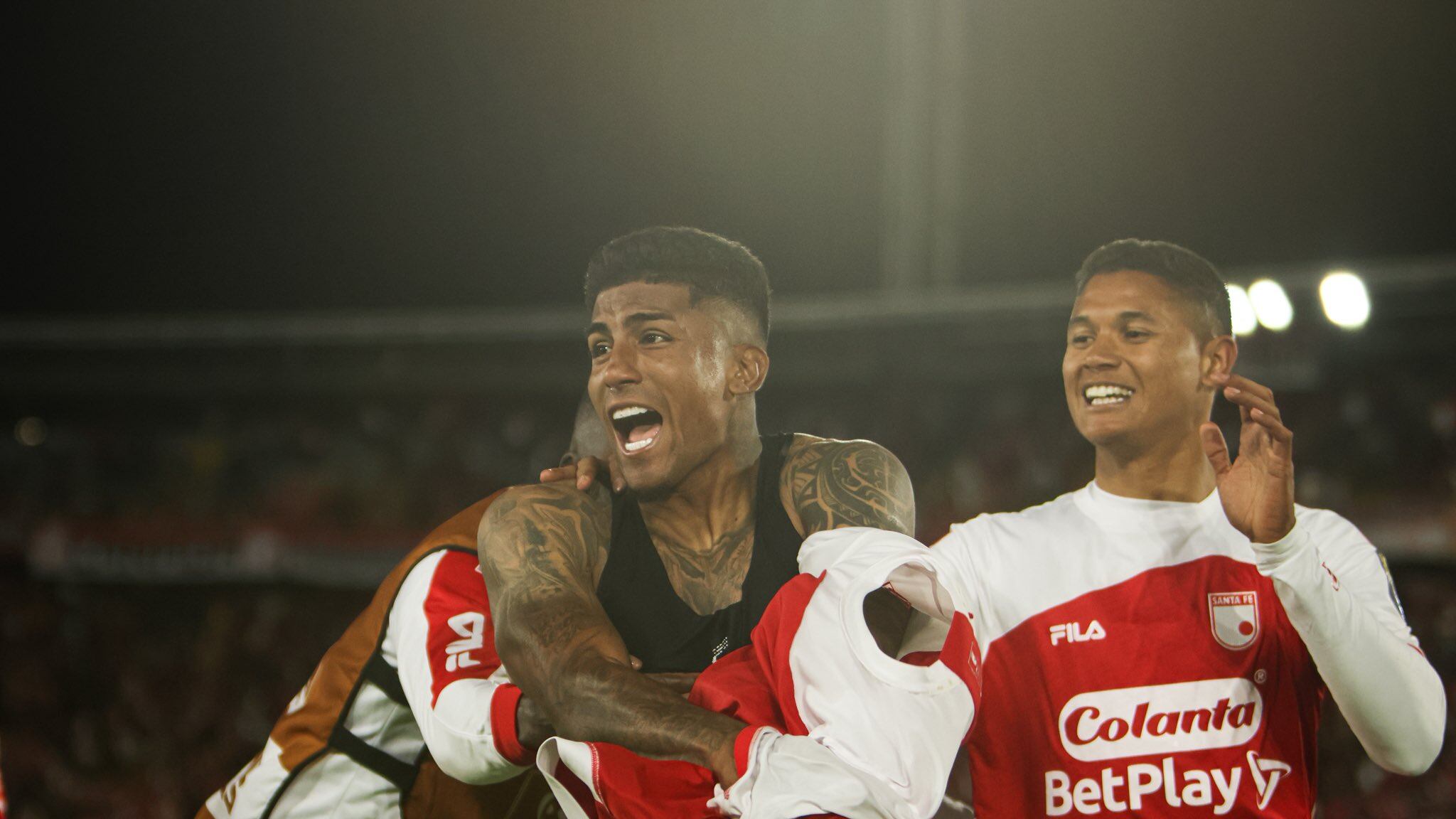 Harold Santiago llevó a los hinchas de Santa Fe del gozo por el gol a la preocupación por su mensaje