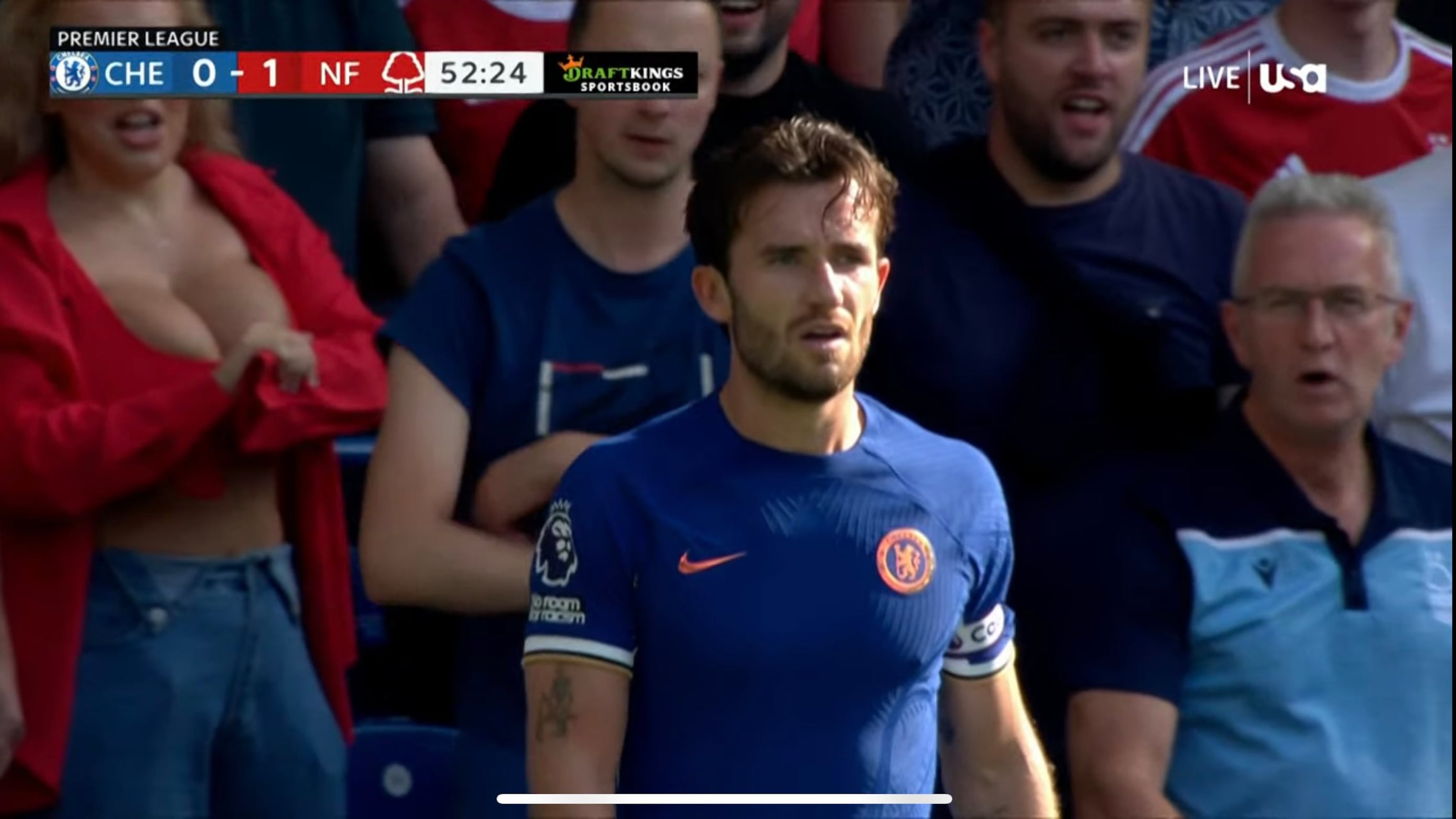 El Bambino Pons se hizo tendencia por vistosa hincha del Nottingham Forest