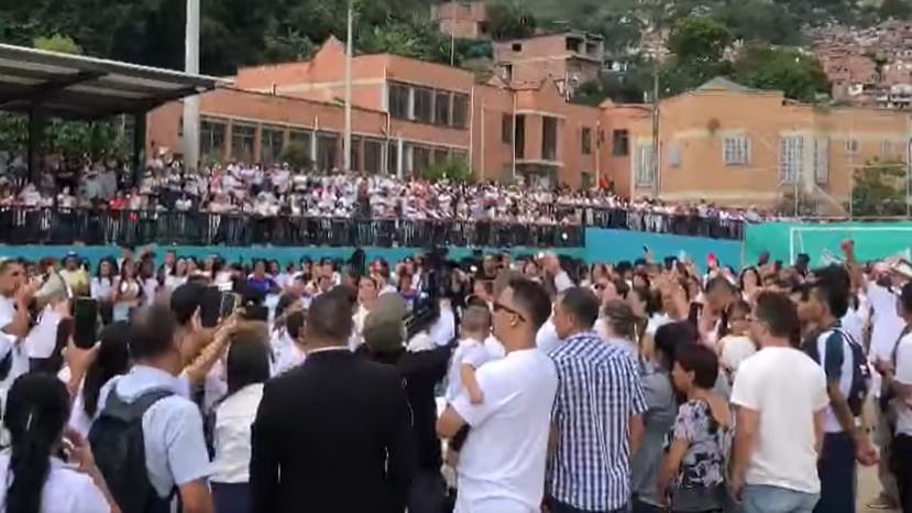 La comuna 13 de Medellín pide justicia por el asesinato de Alexis Gómez.