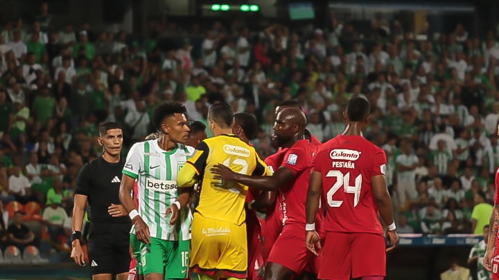 ¿Qué están pidiendo los futbolistas de Acolfutpro y qué implica que se vayan a huelga?