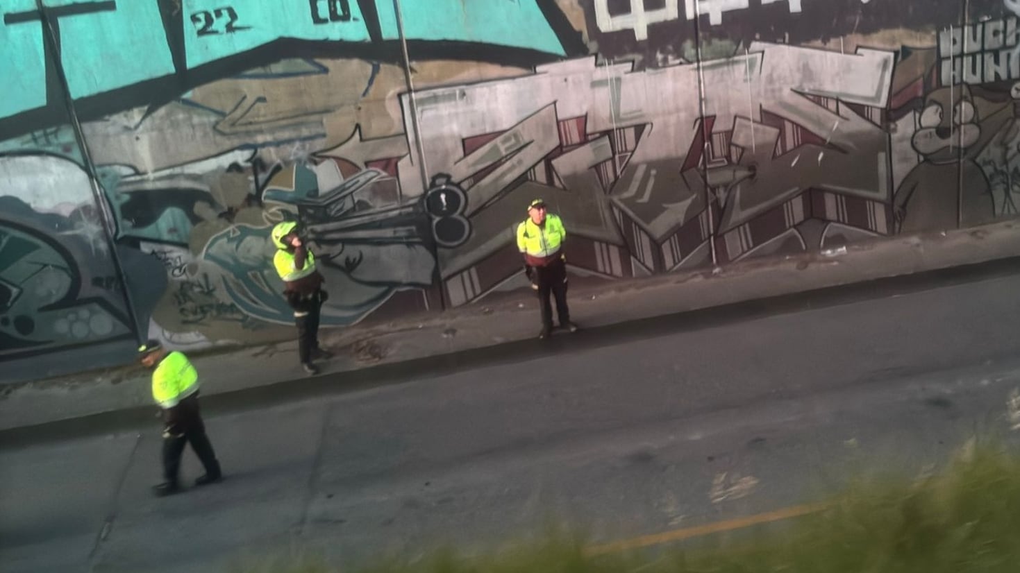 Muerte en Bogotá: Hombre se lanzó del puente 21 Ángeles, en Suba, se desconocen las razones.