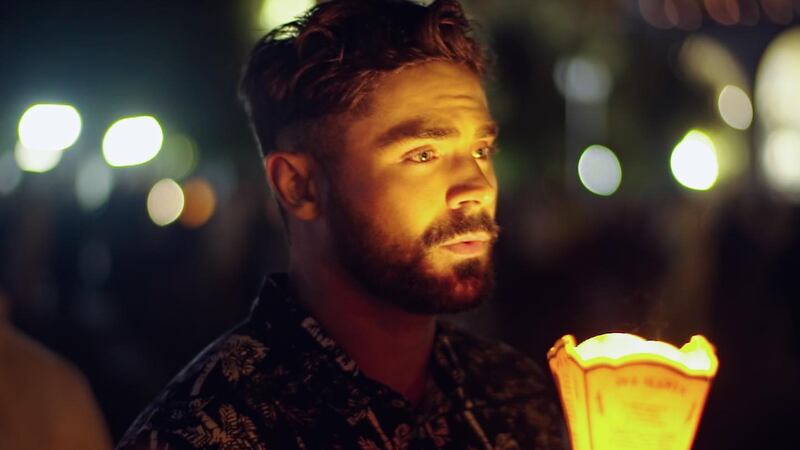 Zac Efron es comparado con Mario Bros por esta razón