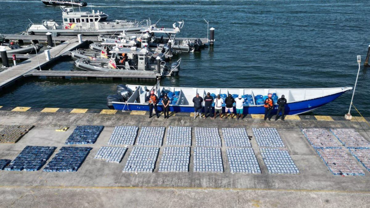 Armada Nacional incautó más de cuatro toneladas de cocaína en Cartagena.