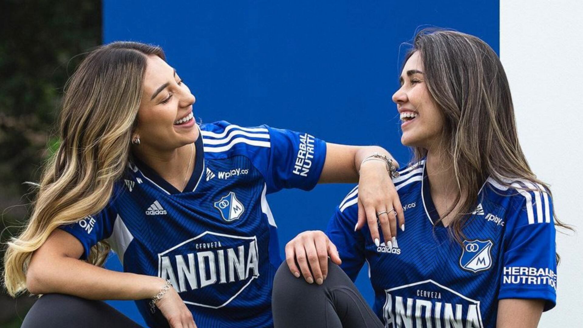 Acusan a Adidas de usar el miso diseño para la camiseta de tres equipos colombianos