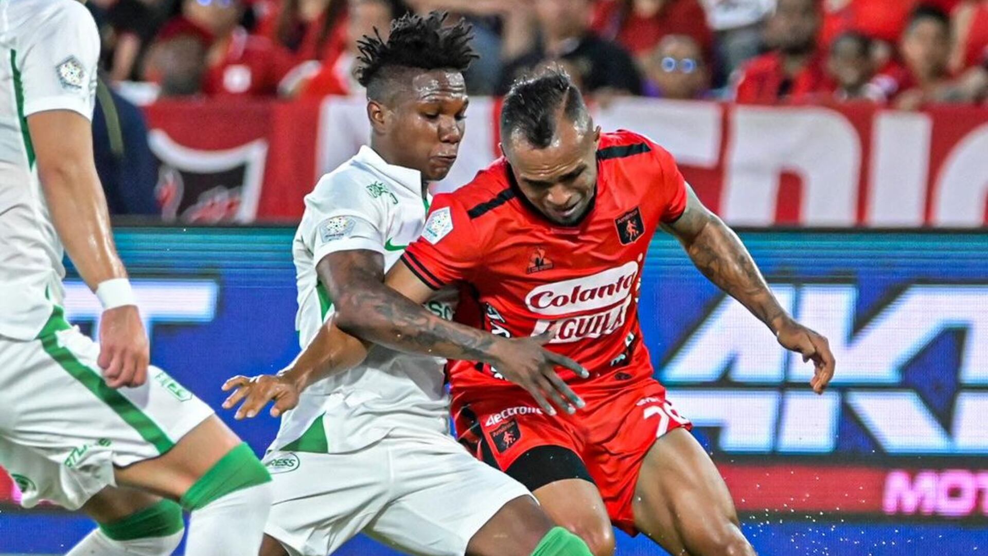 Críticas al fútbol colombiano