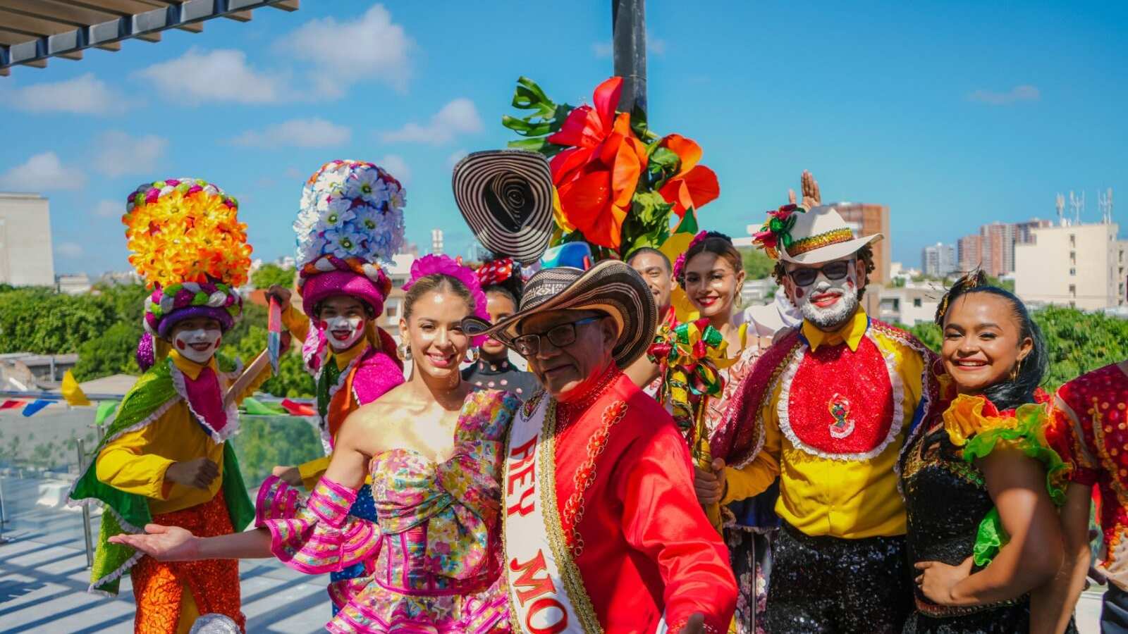 Shakira homenajeada en la Lectura del Bando en el Romelio.