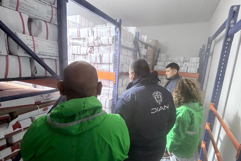 Productos incautados por la DIAN en Medellín, Cali y Riohacha