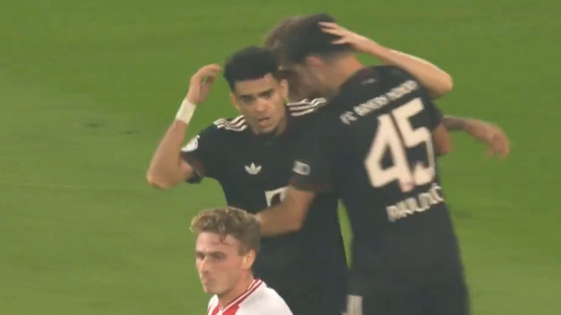 Luis Díaz volvió al gol con Bayern Múnich y festejó con rabia