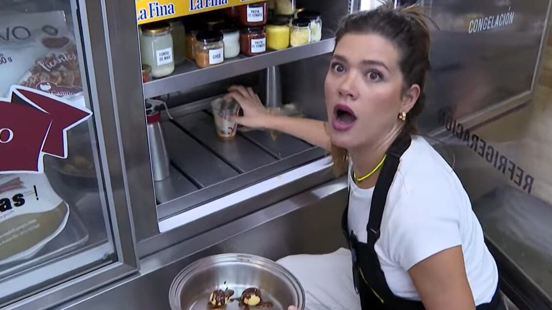 Algunos participantes de 'MasterChef Colombia' le recomendaron a Daniela Tapia hacerse unos baños para quitarse las malas energías.