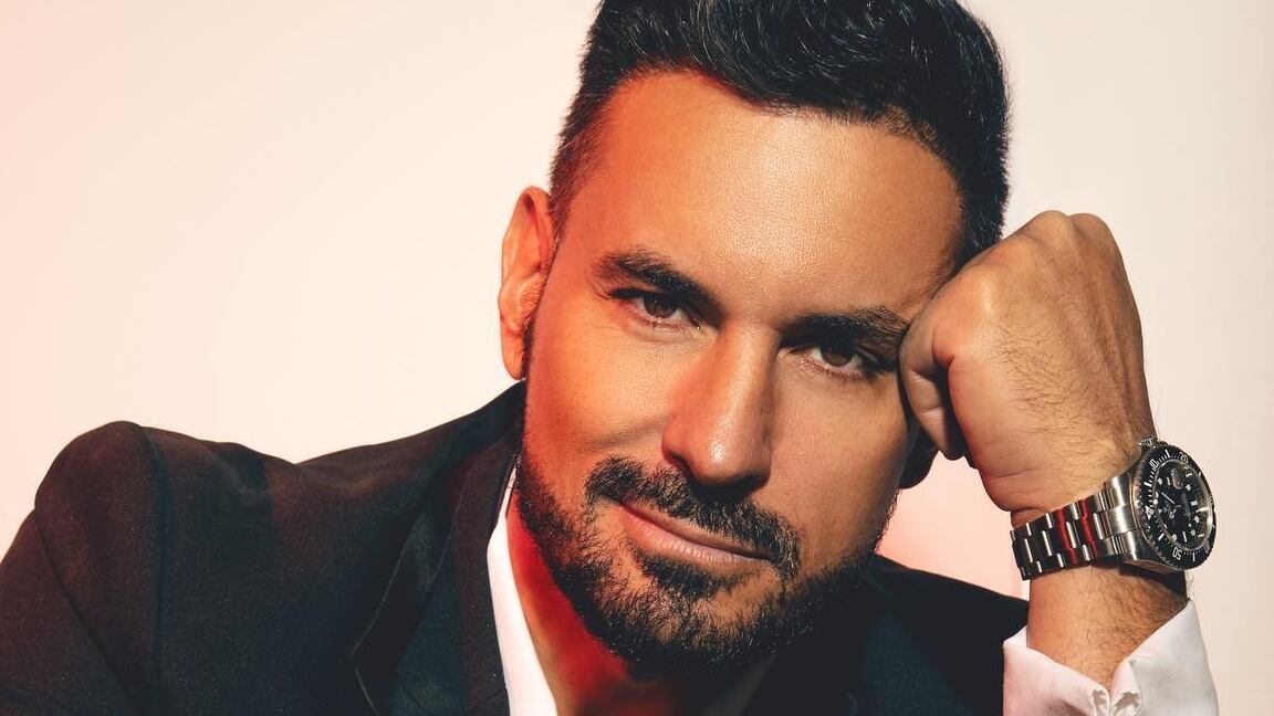 El actor Luis Fernando 'El negro' Salas se le quiso medir a la música.