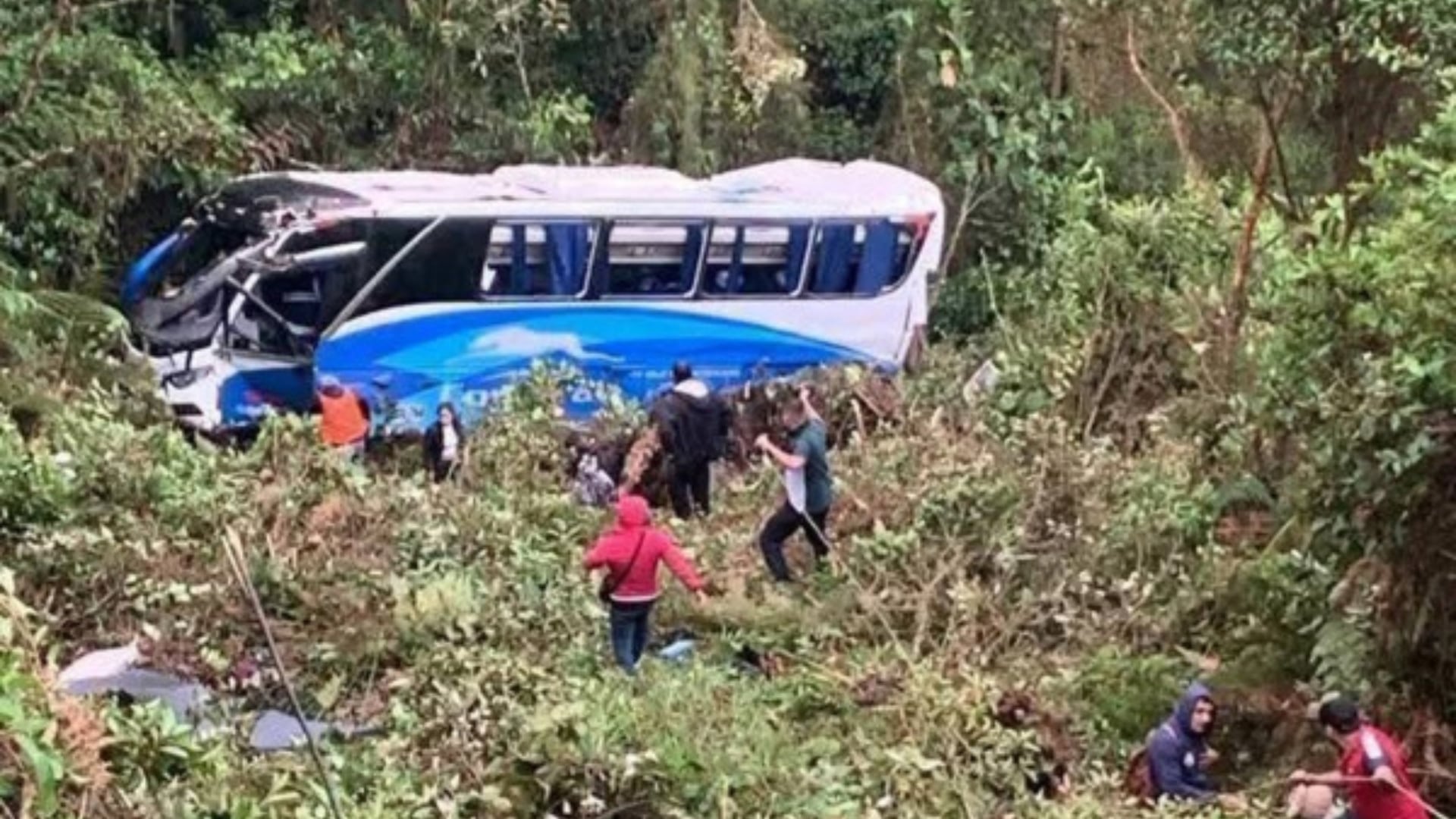 Bus de Copetran accidentado.